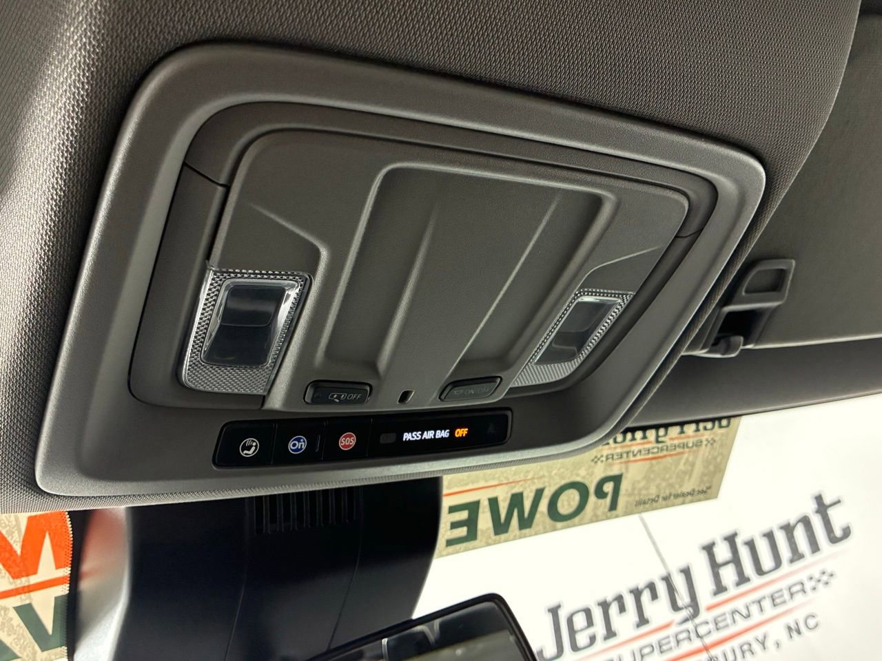 Used 2023 Chevrolet Silverado 1500 LT image 22