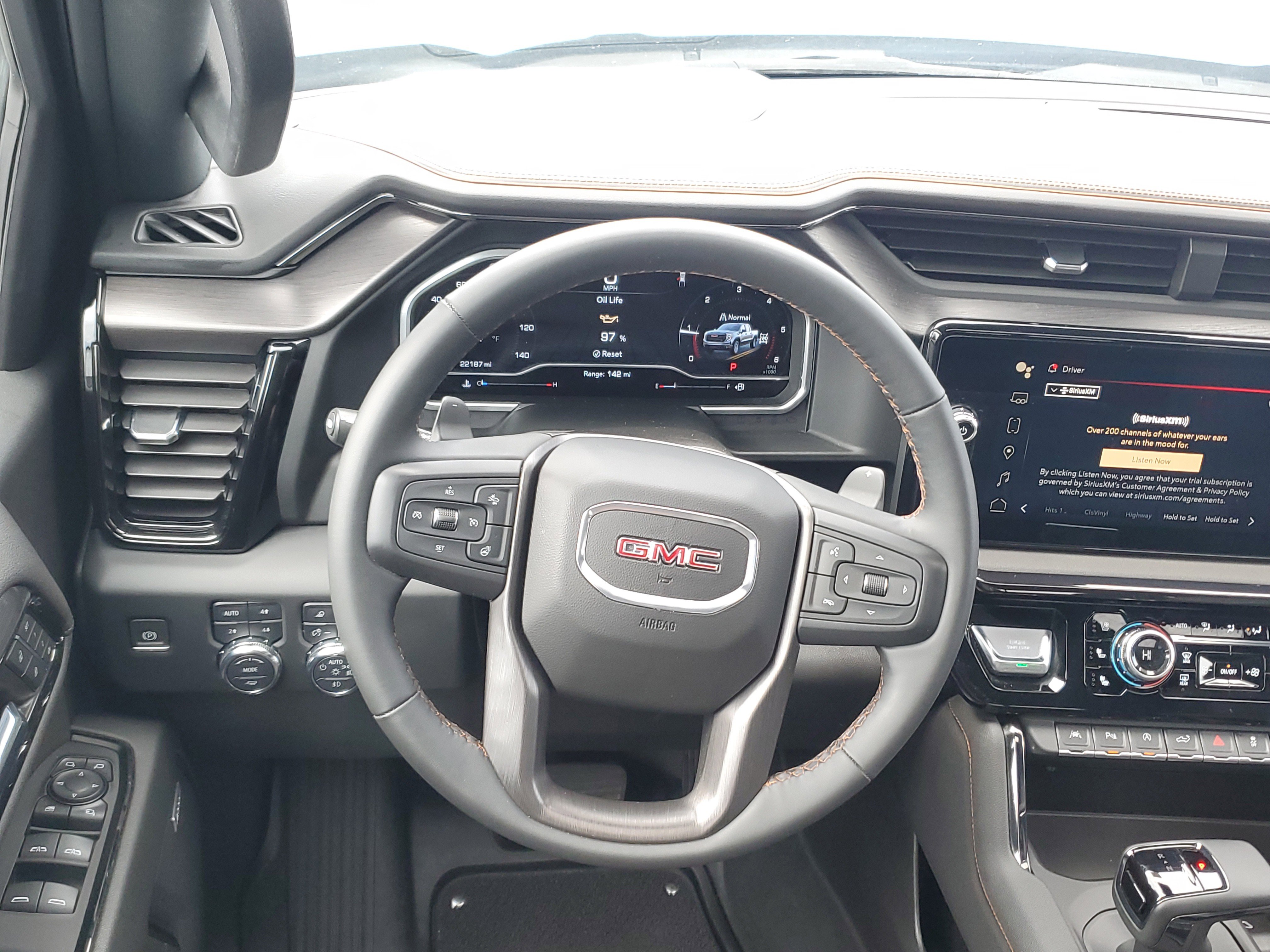 Used 2024 GMC Sierra 1500 AT4 w/ AT4 Premium Package image 9