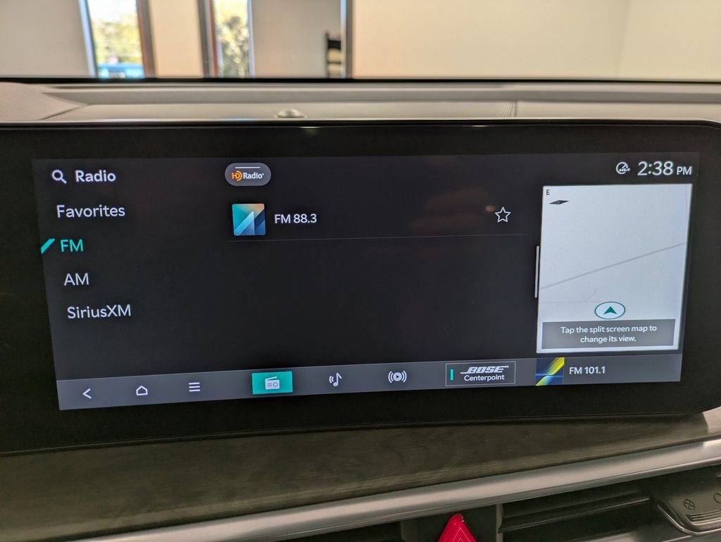 Used 2024 Kia Sorento SX Prestige w/ Sage Leather Package image 11