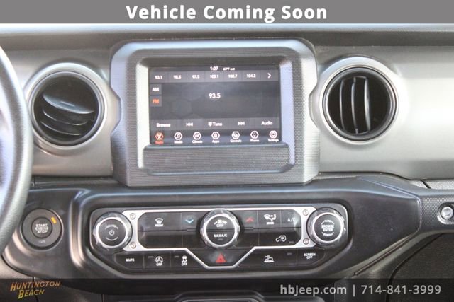 Used 2023 Jeep Wrangler Sport image 15