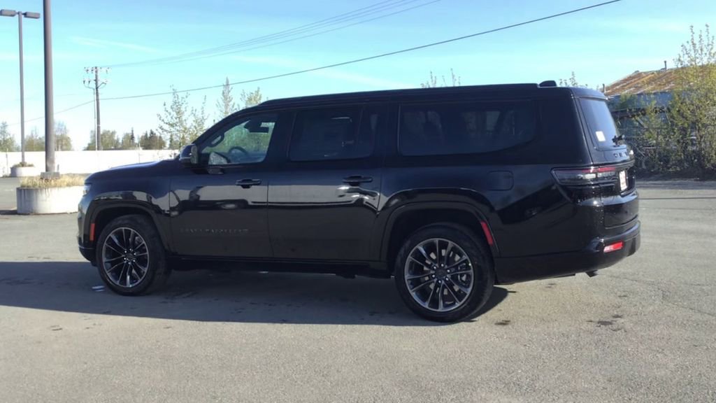 New 2025 Jeep Grand Wagoneer L Series II Obsidian w/ Quick Order Packagew 28T image 6