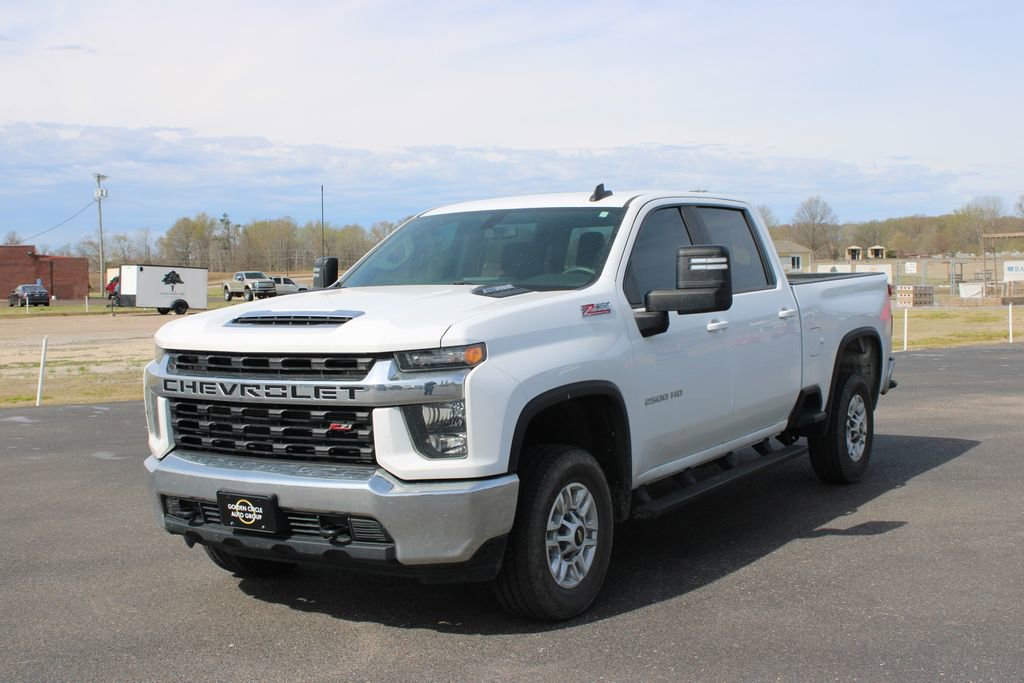 Used 2020 Chevrolet Silverado 2500 LT w/ Z71 Off-Road Package image 4