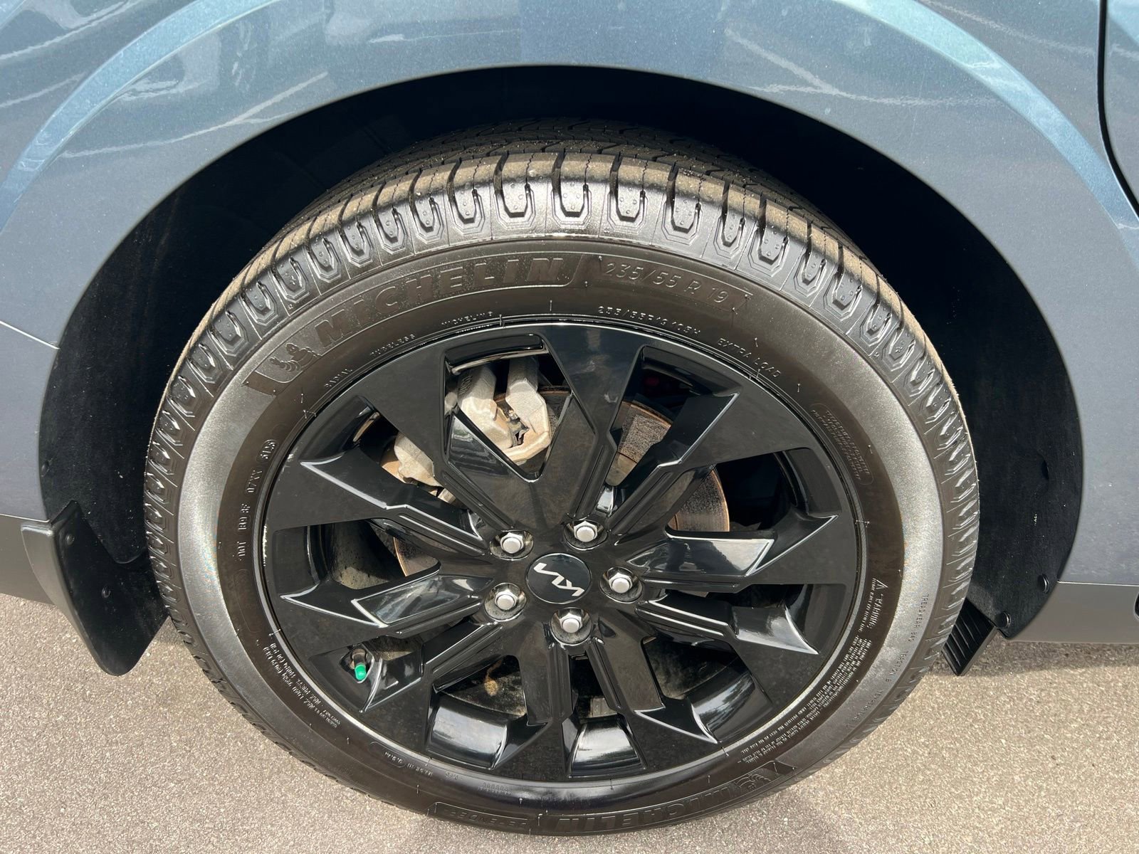 Used 2024 Kia Carnival SX FWD image 12