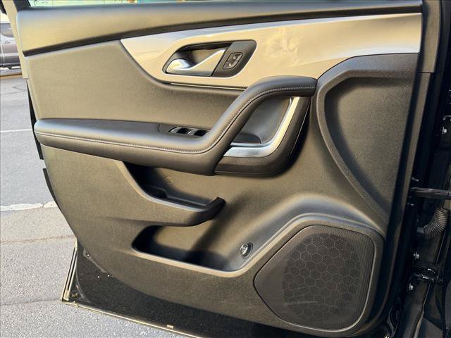 Used 2022 Chevrolet Blazer LT FWD image 14