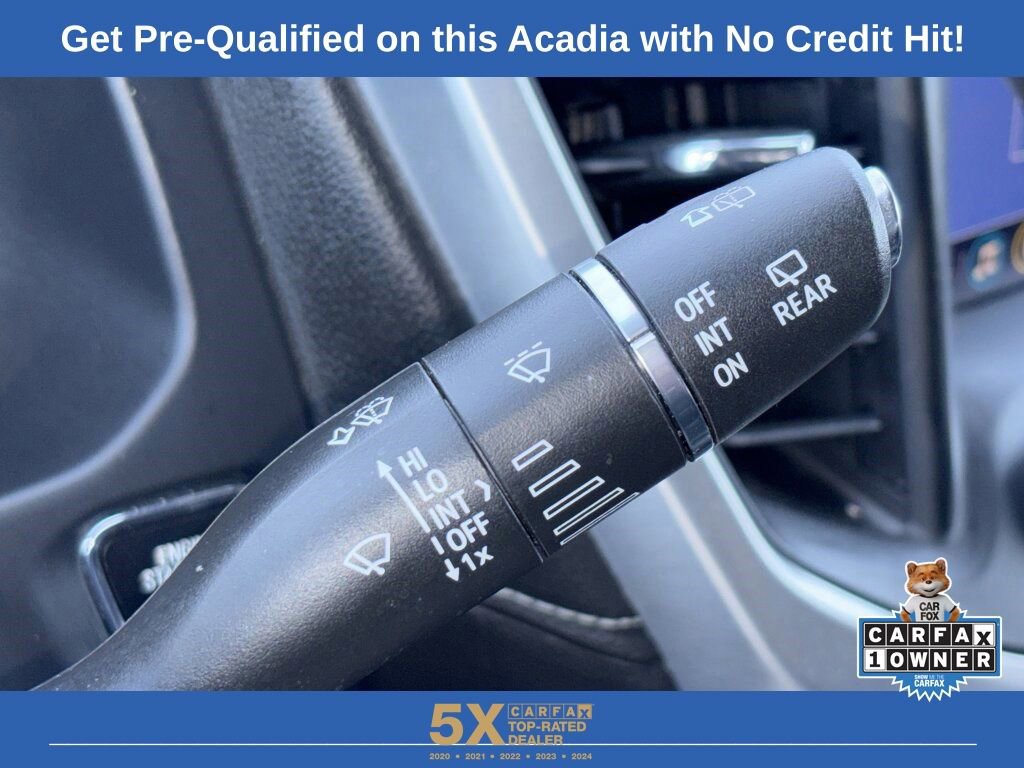 Used 2023 GMC Acadia SLT image 21