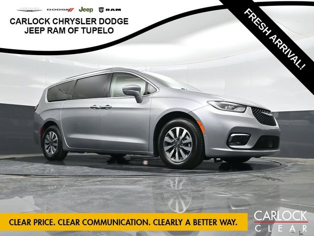 Used 2021 Chrysler Pacifica Touring-L image 46