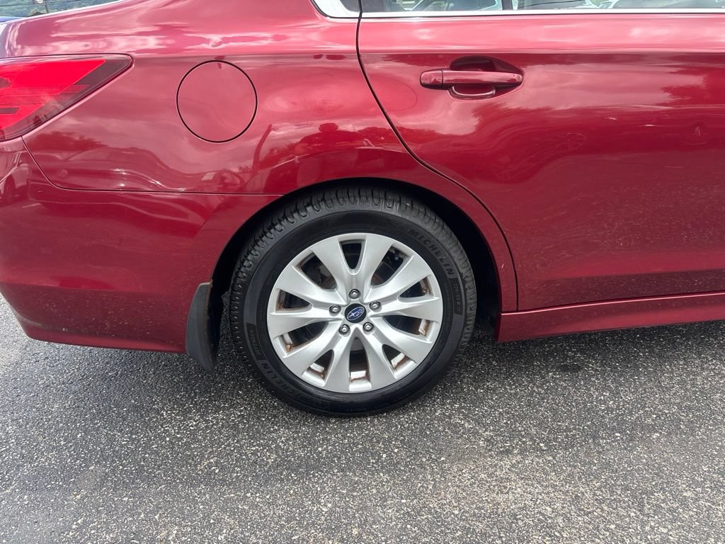 Used 2017 Subaru Legacy 2.5i Premium AWD/4WD image 10