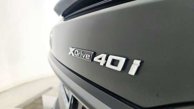 Used 2024 BMW X7 xDrive40i w/ M Sport Package image 19