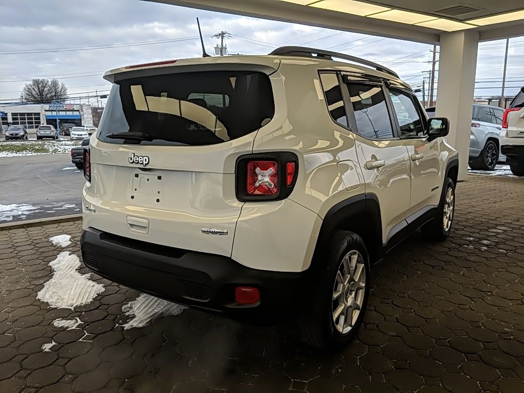 Used 2022 Jeep Renegade Latitude image 5