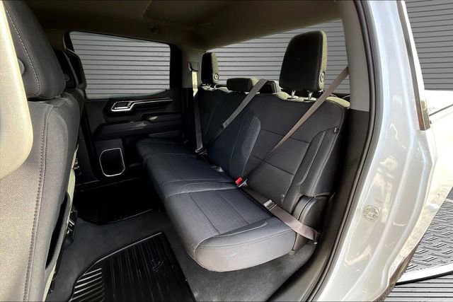 Used 2024 Chevrolet Silverado 1500 LT AWD/4WD image 22