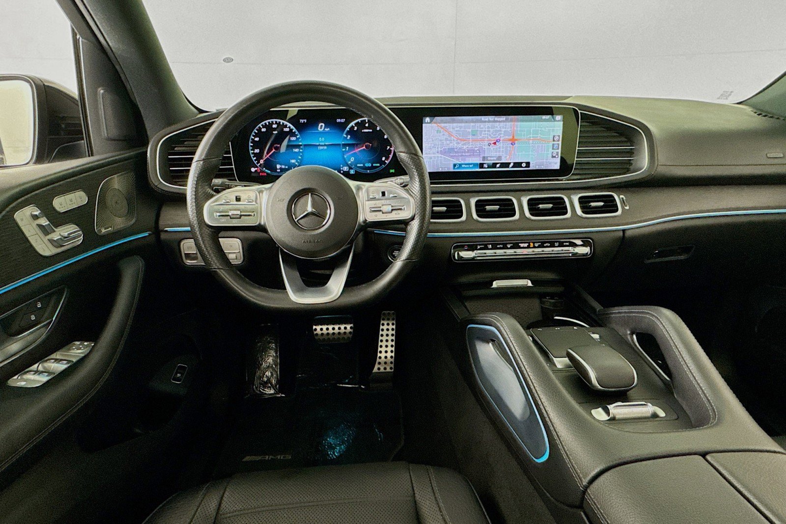 Used 2022 Mercedes-Benz GLS 580 4MATIC image 6