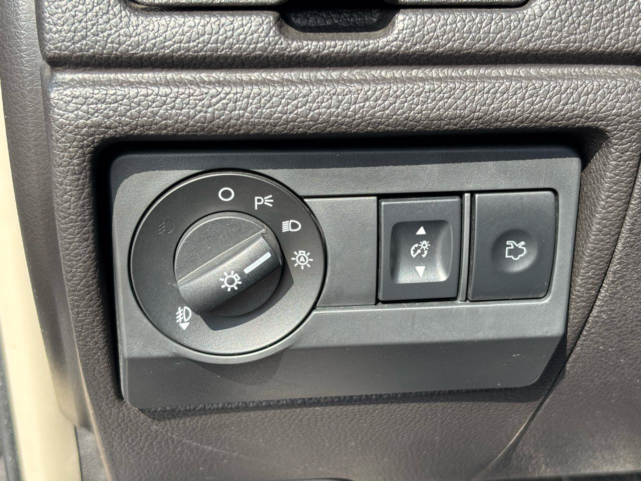 Used 2010 Mercury Milan Premier AWD/4WD image 19