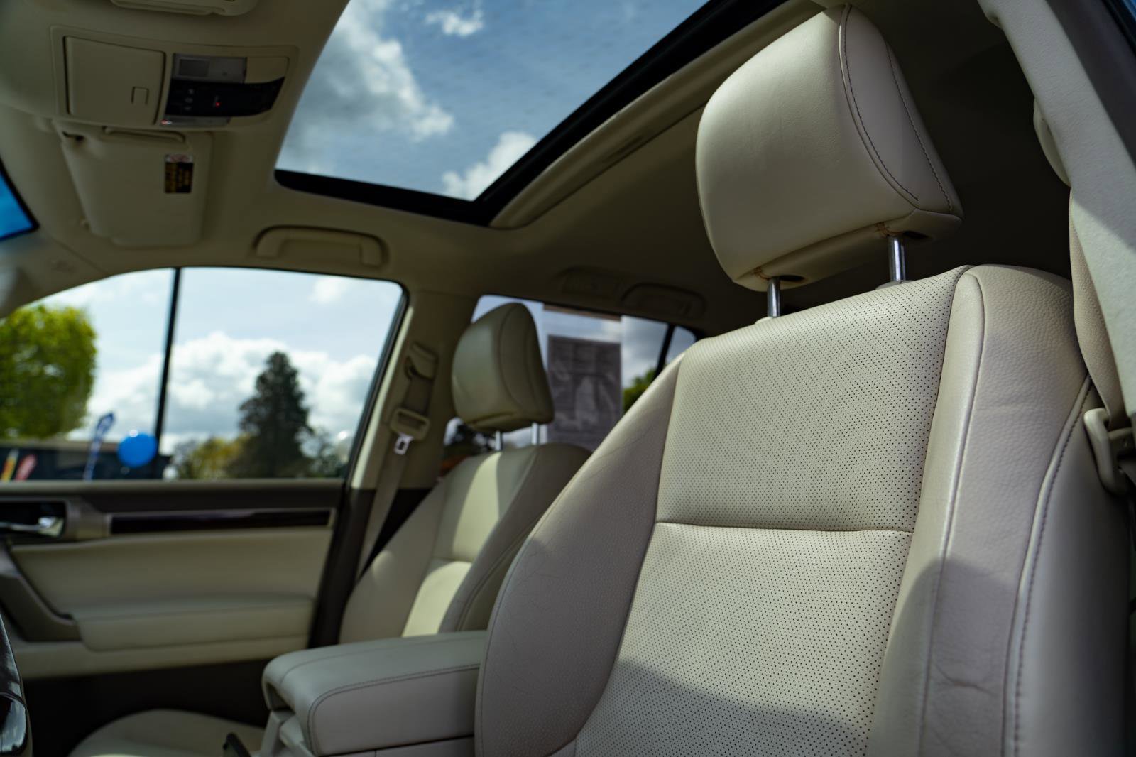 Used 2018 Lexus GX 460 Premium AWD/4WD image 18