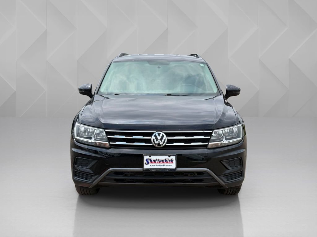 Used 2021 Volkswagen Tiguan S FWD image 2