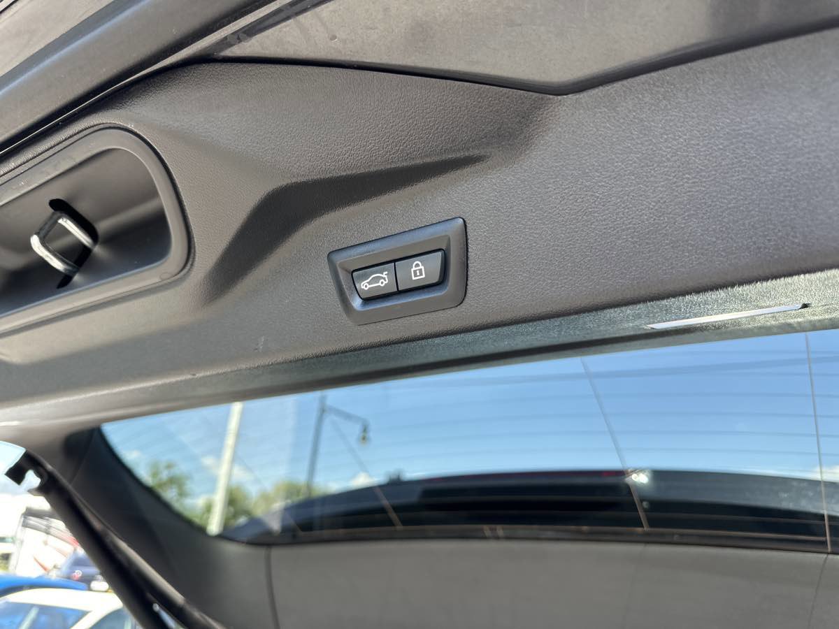 Used 2023 BMW X5 xDrive40i w/ Premium Package image 19