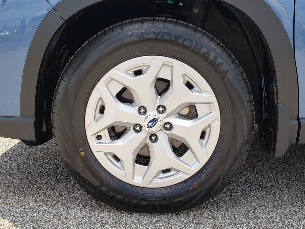 Used 2023 Subaru Forester AWD/4WD image 27