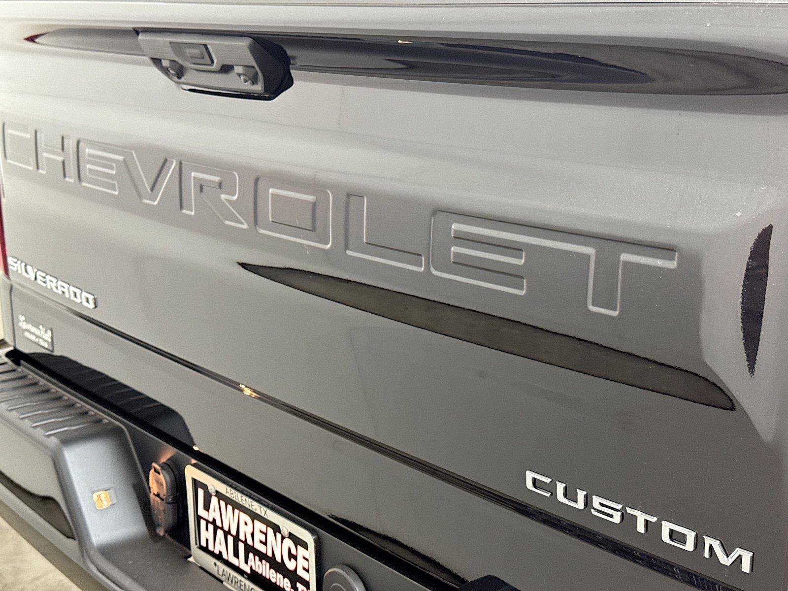 New 2026 Chevrolet Silverado 1500 Custom AWD/4WD image 18