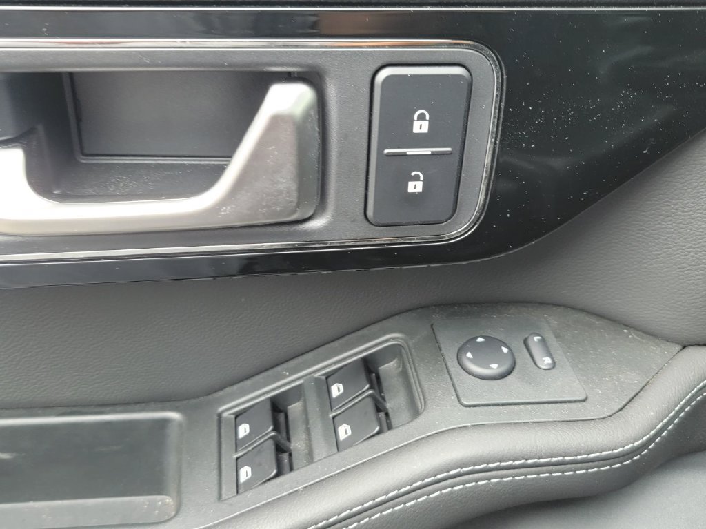 Used 2024 INEOS Grenadier Station Wagon AWD/4WD image 33