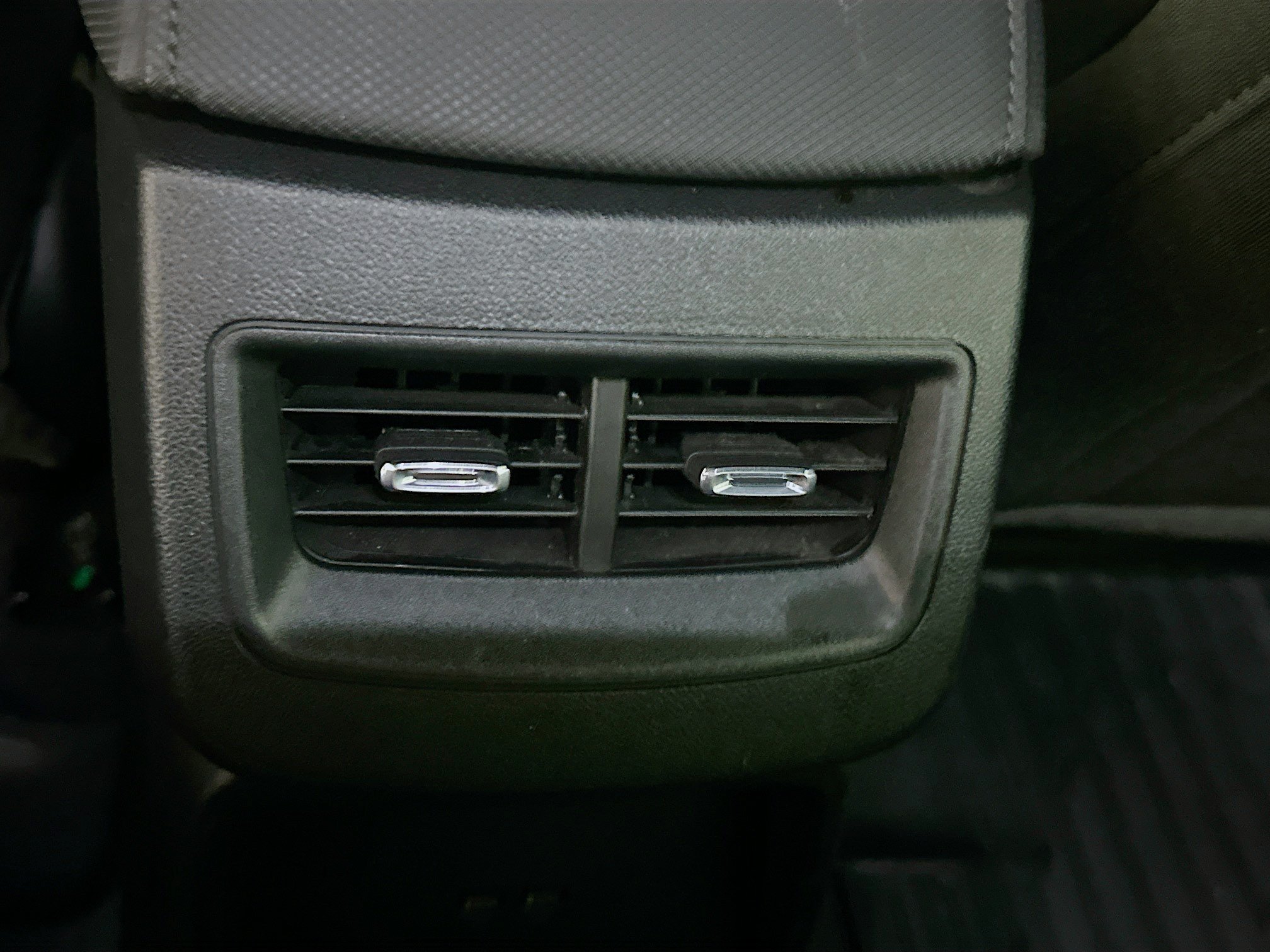 Used 2025 Chevrolet Equinox EV LT FWD image 28