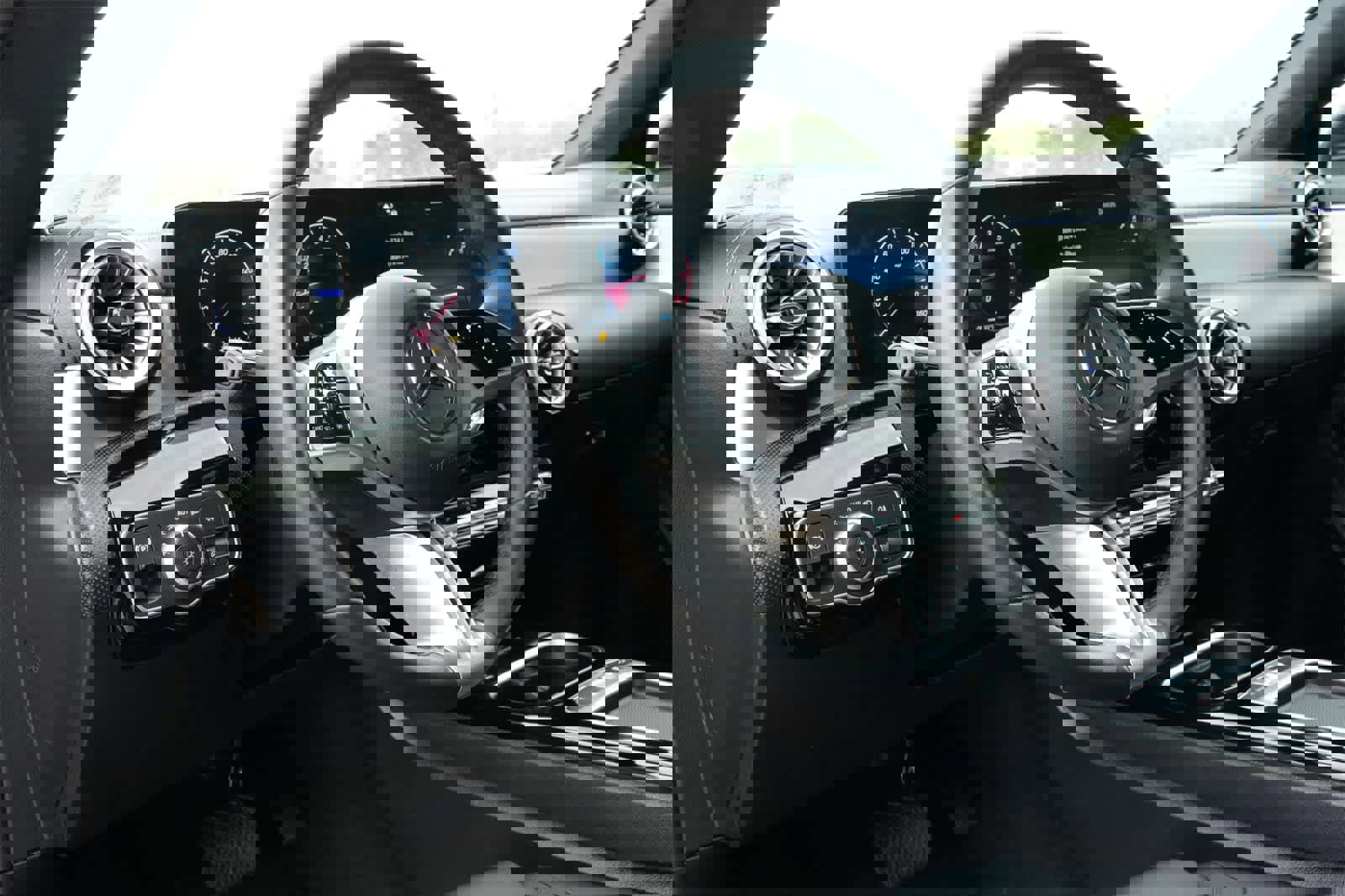 Used 2025 Mercedes-Benz CLA 250 image 15