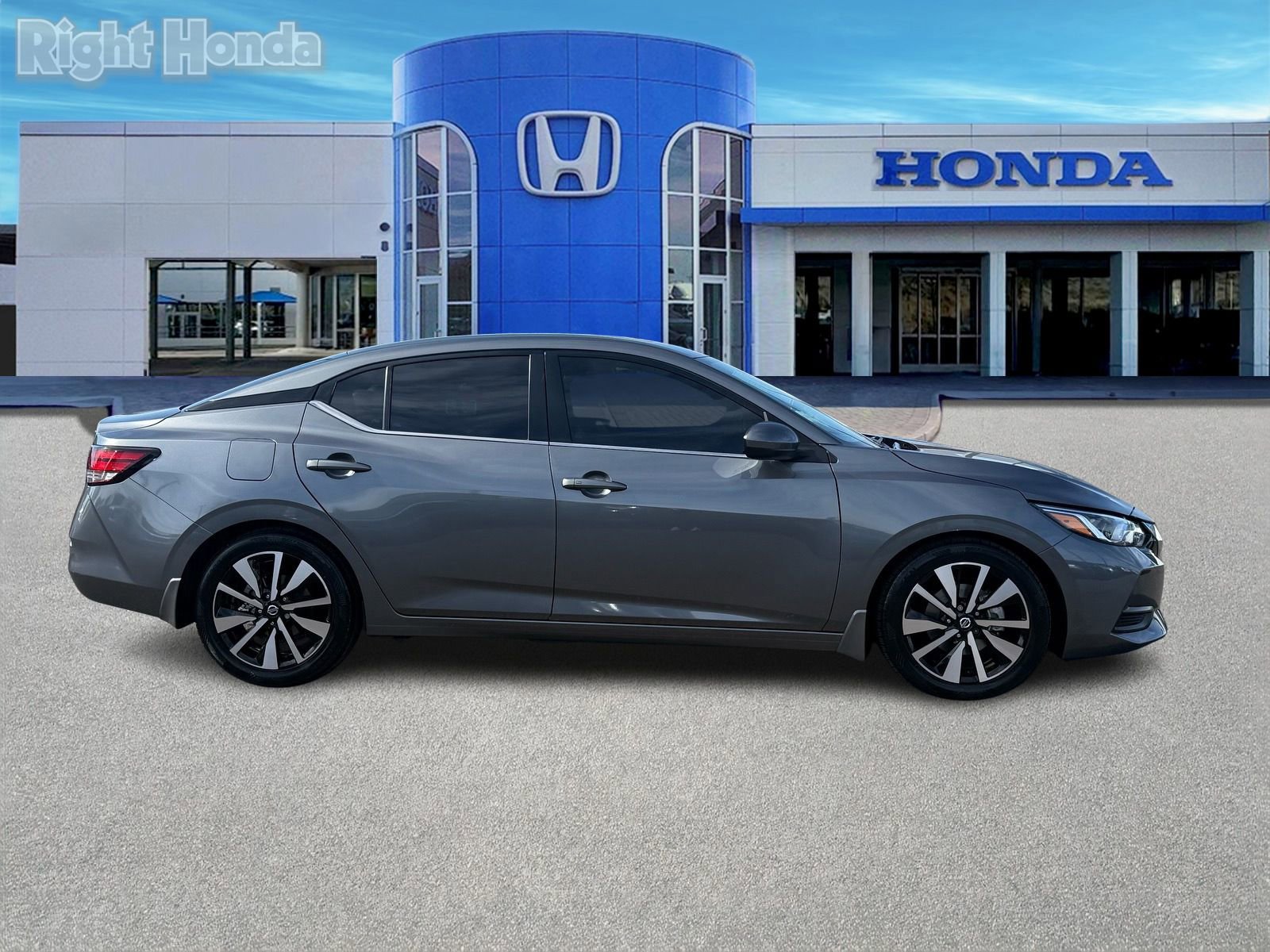 Used 2022 Nissan Sentra SV w/ SV Premium Package image 9