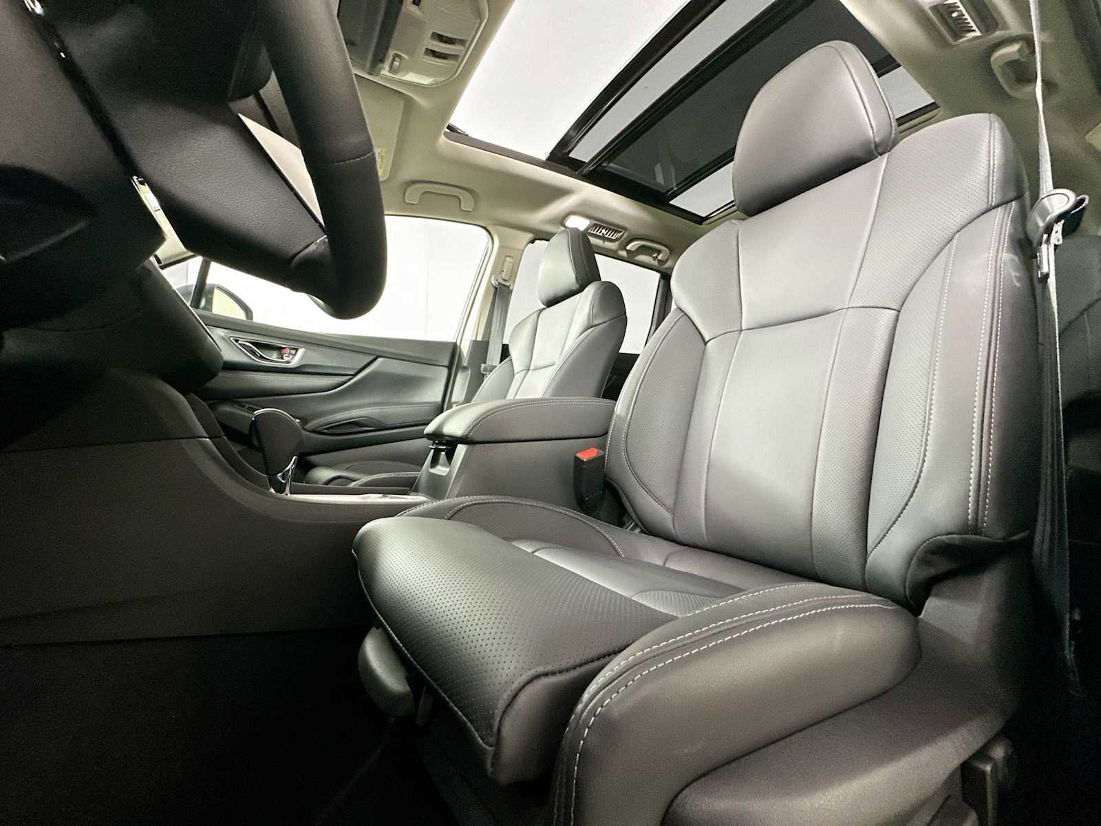 New 2025 Subaru Ascent Limited image 19