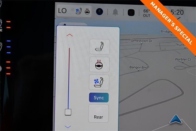 New 2025 Jeep Wagoneer 4WD w/ Convenience Group I image 23