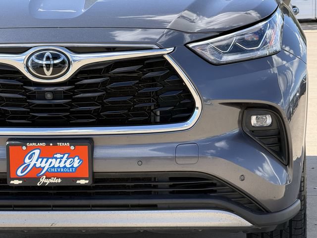 Used 2021 Toyota Highlander Platinum AWD/4WD image 10