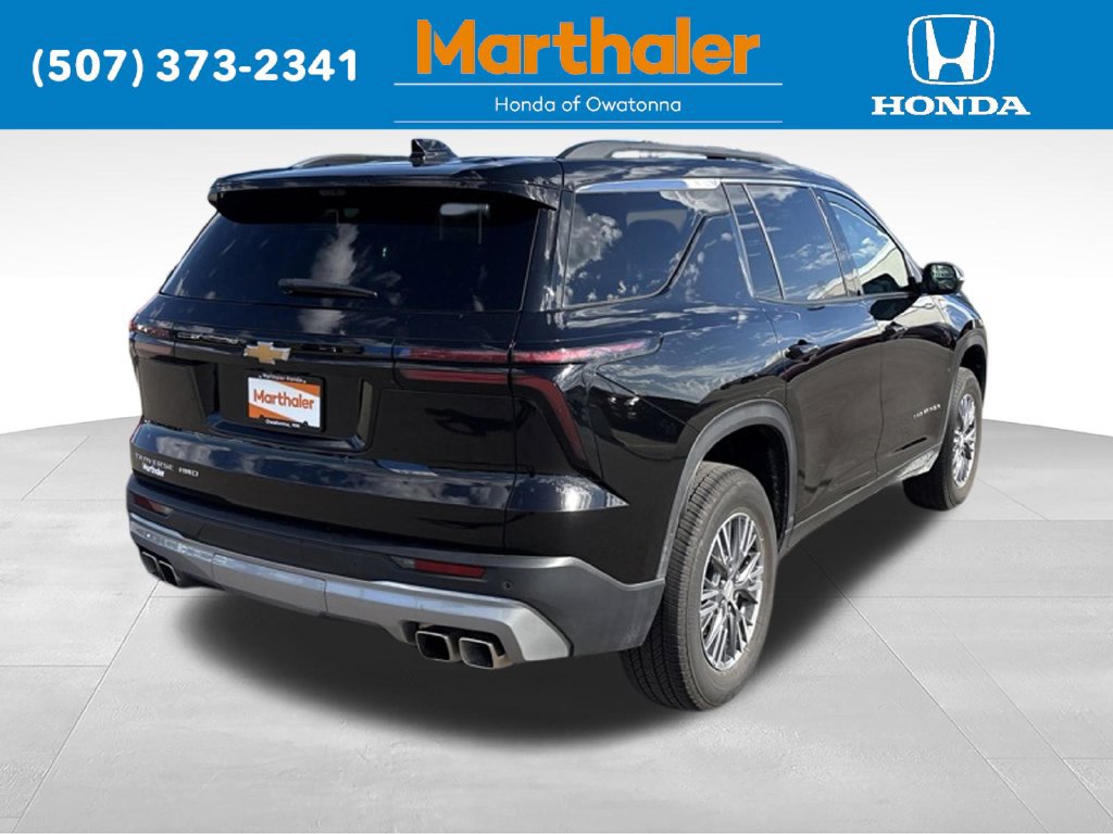 Used 2026 Chevrolet Traverse LT w/ Driver Confidence Package AWD/4WD image 5
