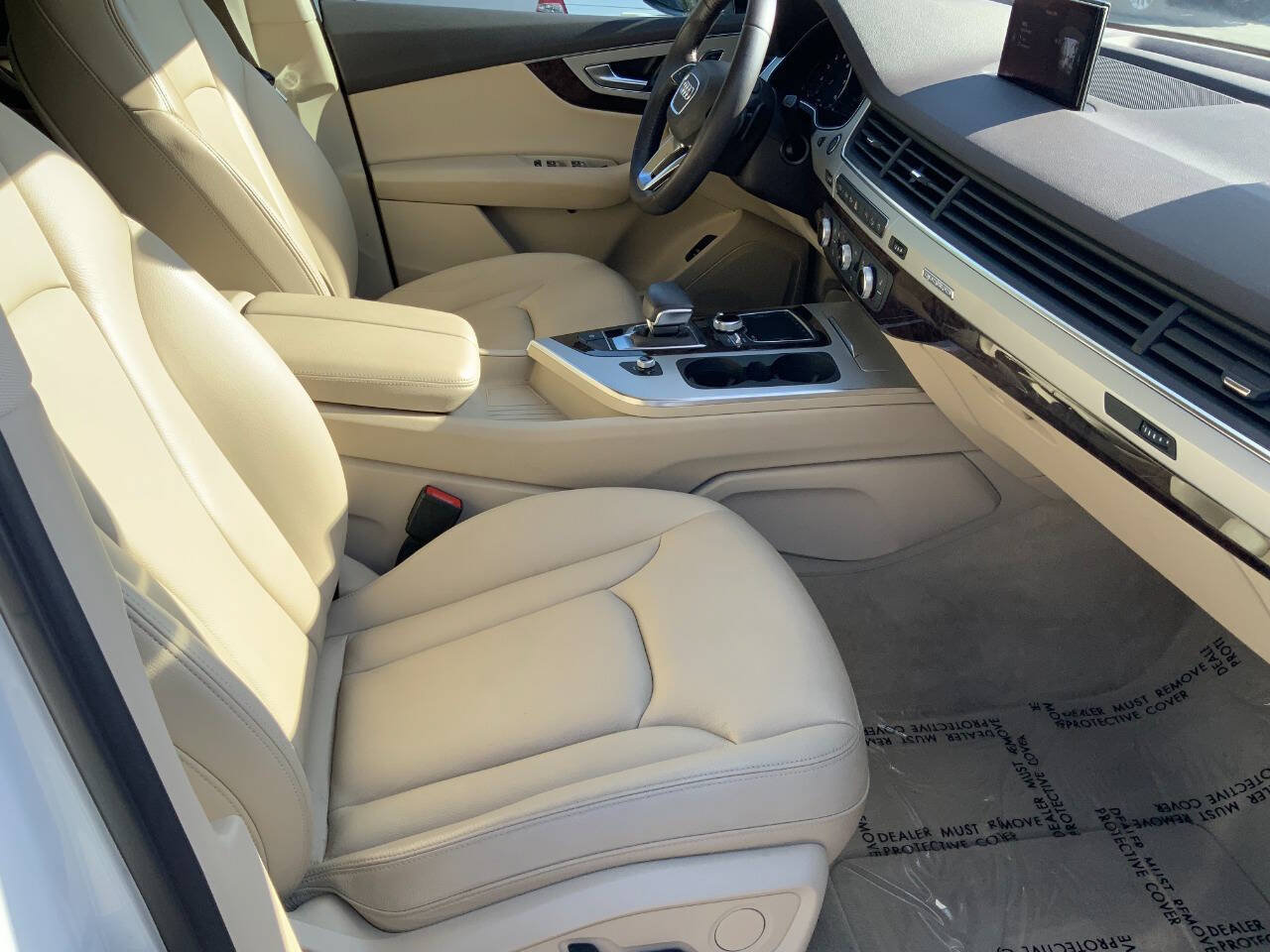 Used 2019 Audi Q7 2.0T Premium w/ Convenience Package AWD/4WD image 17