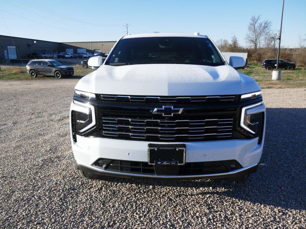 New 2026 Chevrolet Suburban High Country image 7