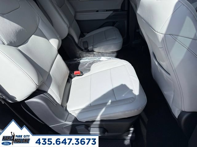 Used 2026 Ford Explorer Active w/ Active Comfort Package AWD/4WD image 35