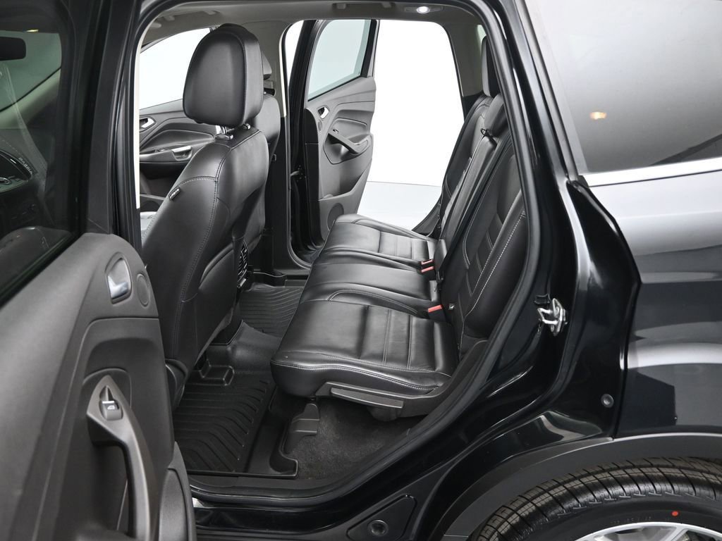 Certified 2017 Ford Escape Titanium w/ Equipment Group 301A image 20