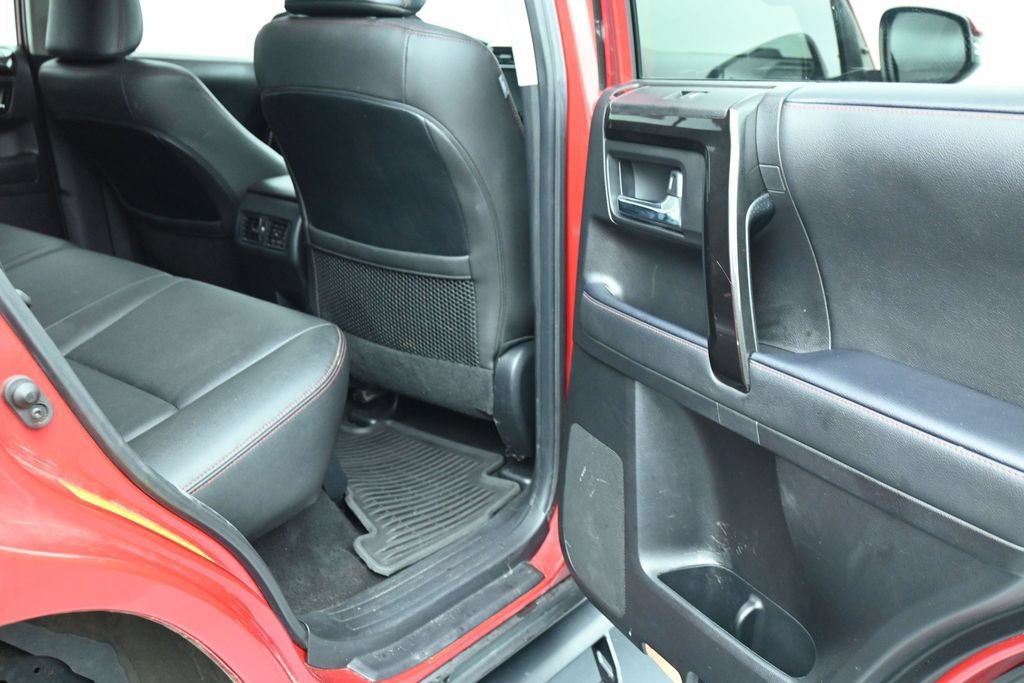 Used 2020 Toyota 4Runner TRD Off-Road Premium w/ Moonroof Package AWD/4WD image 11