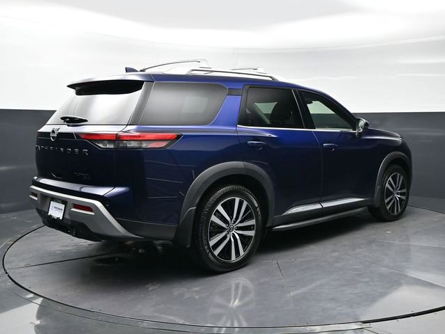 Used 2023 Nissan Pathfinder Platinum w/ Lighting Package (N93) image 5