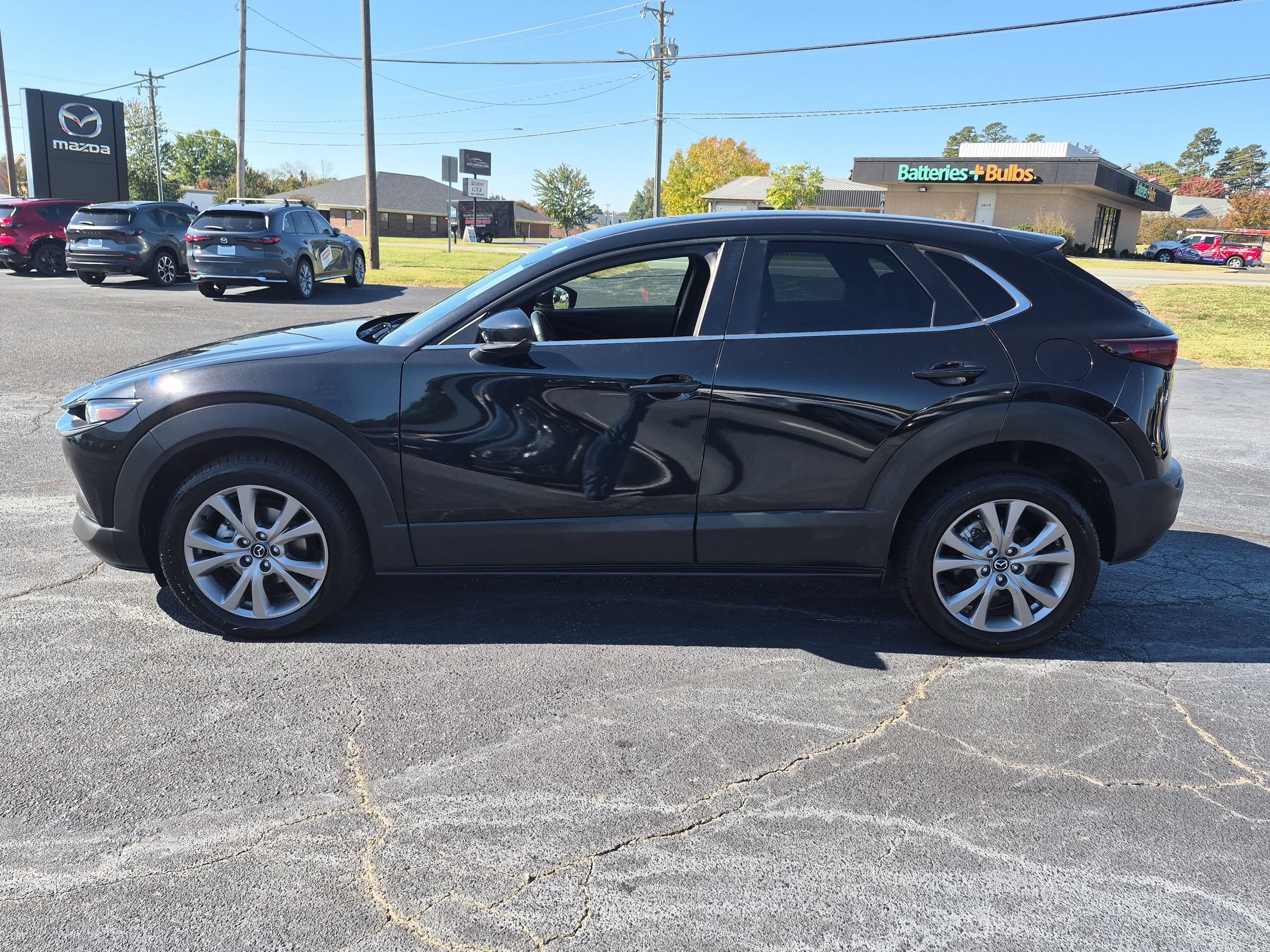 Certified 2021 MAZDA CX-30 AWD 2.5 S w/ Select Package image 2