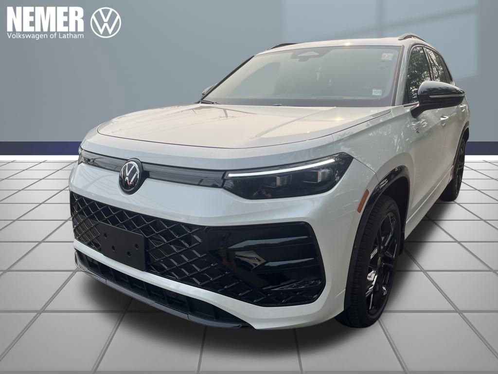 New 2025 Volkswagen Tiguan SE R-Line