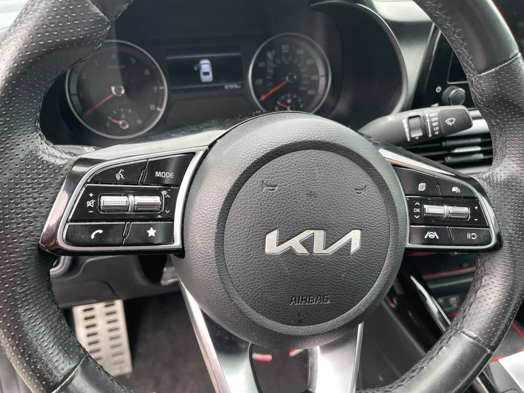 Used 2022 Kia Forte GT-Line FWD image 7