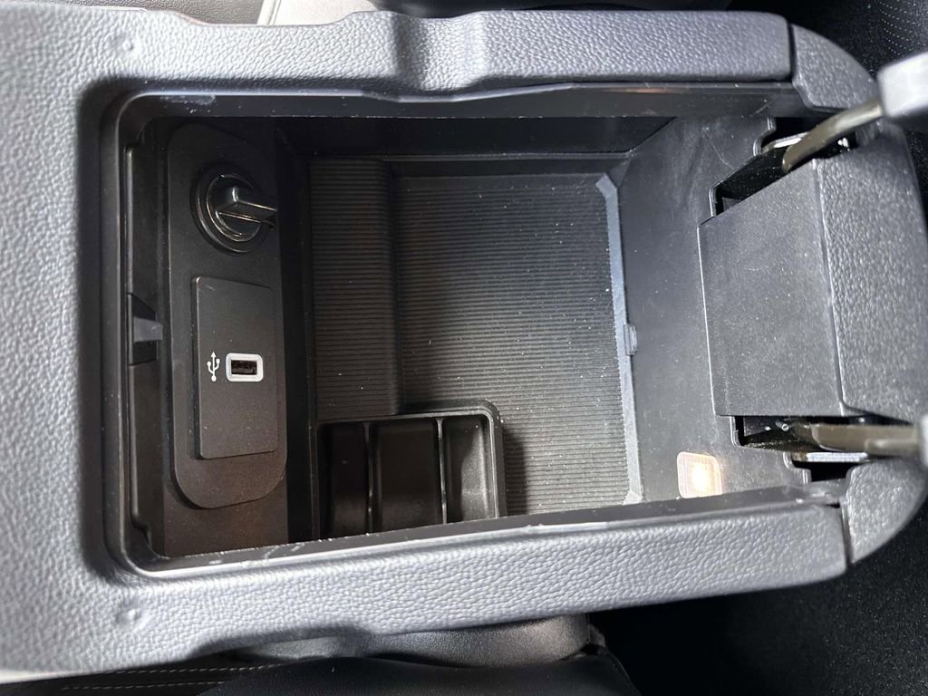 Used 2019 Ford Mustang GT Premium w/ Equipment Group 401A image 27