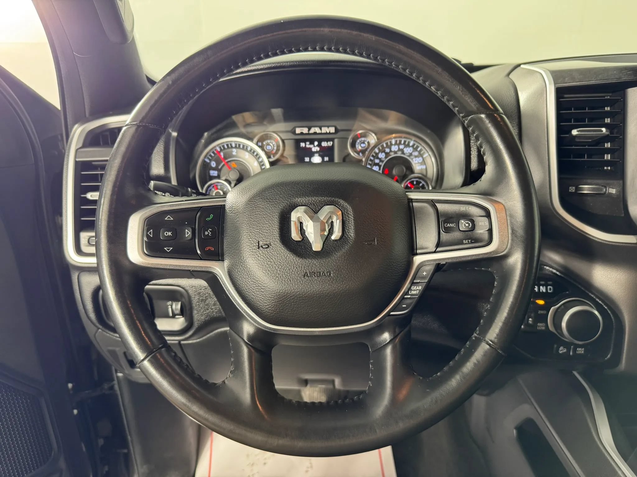 Used 2020 RAM 1500 Lone Star AWD/4WD image 13