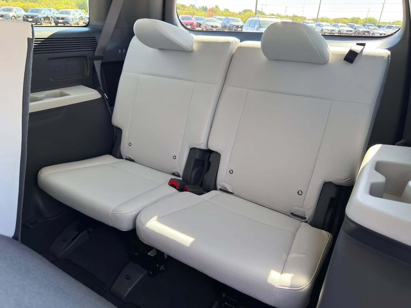 New 2027 Hyundai Santa Fe SE FWD image 26
