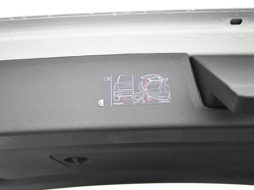 New 2026 Volvo XC90 B5 Plus image 32