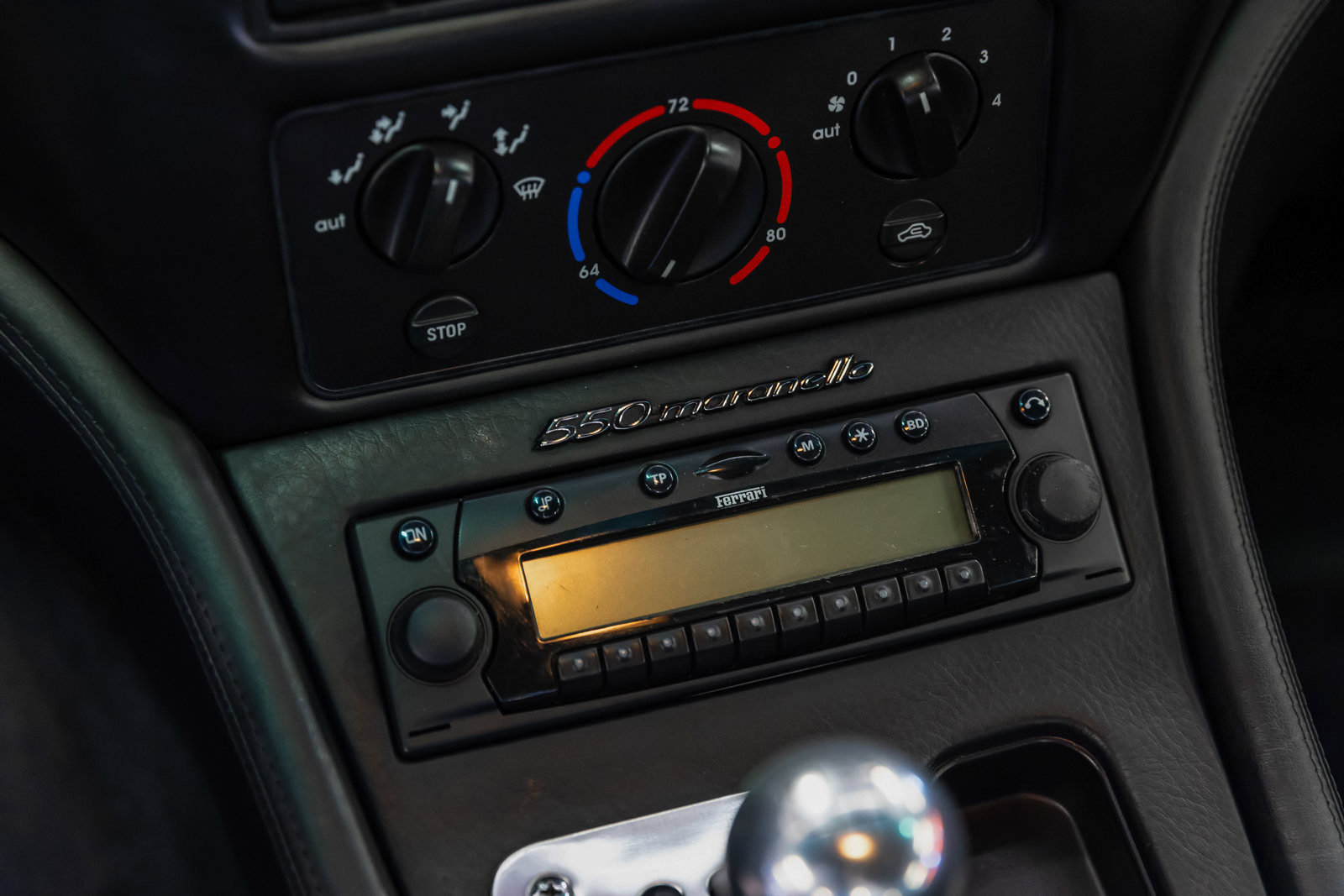 Used 2000 Ferrari 550 Maranello Coupe RWD image 37
