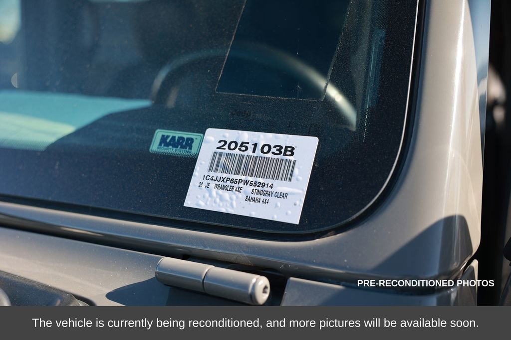 Used 2023 Jeep Wrangler Unlimited Sahara w/ Cold Weather Group image 18