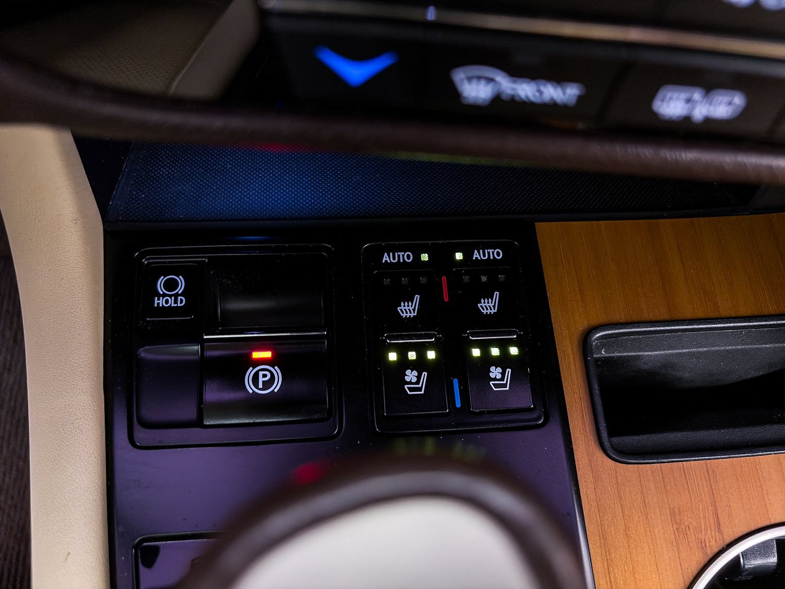 Used 2020 Lexus RX 350 FWD w/ Premium Package image 29