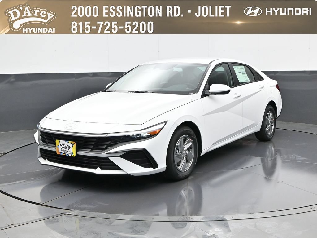 New 2026 Hyundai Elantra SE FWD image 1