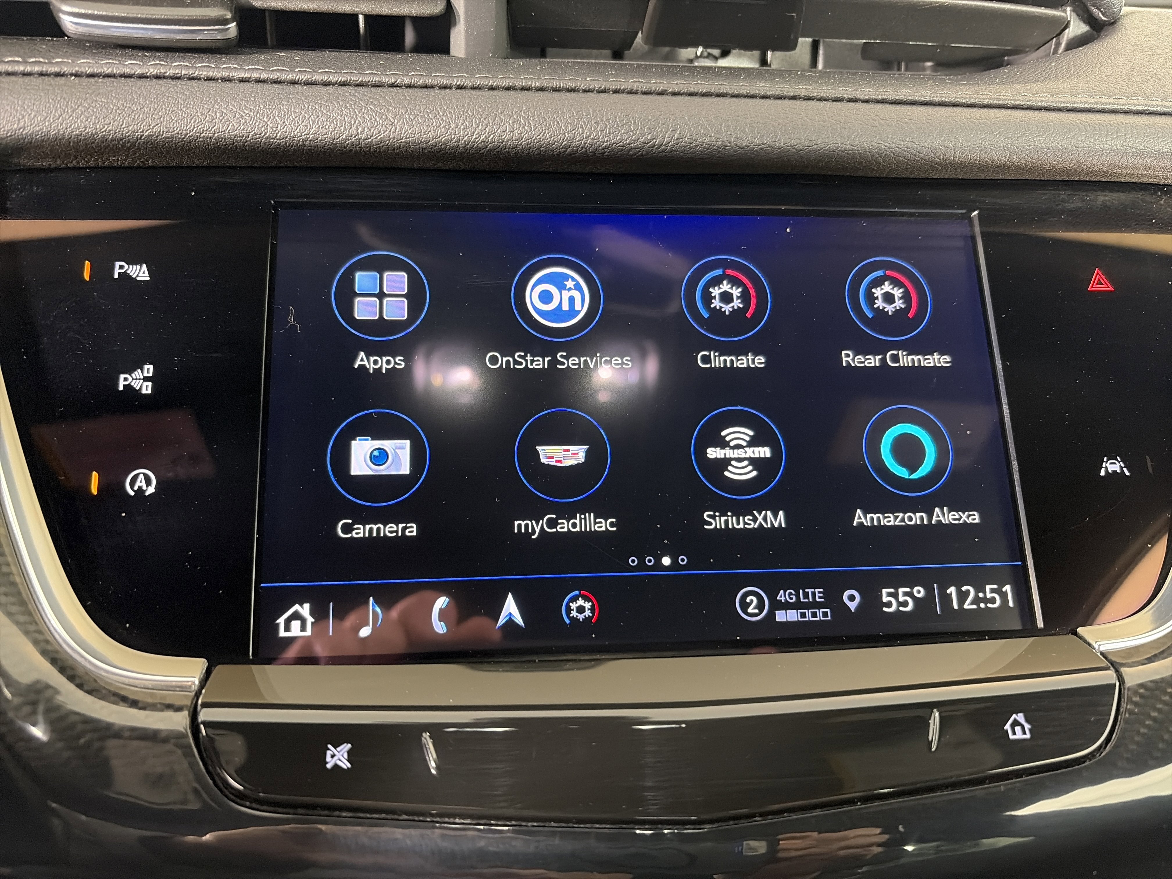 Certified 2024 Cadillac XT6 Sport w/ Technology Package AWD/4WD image 25