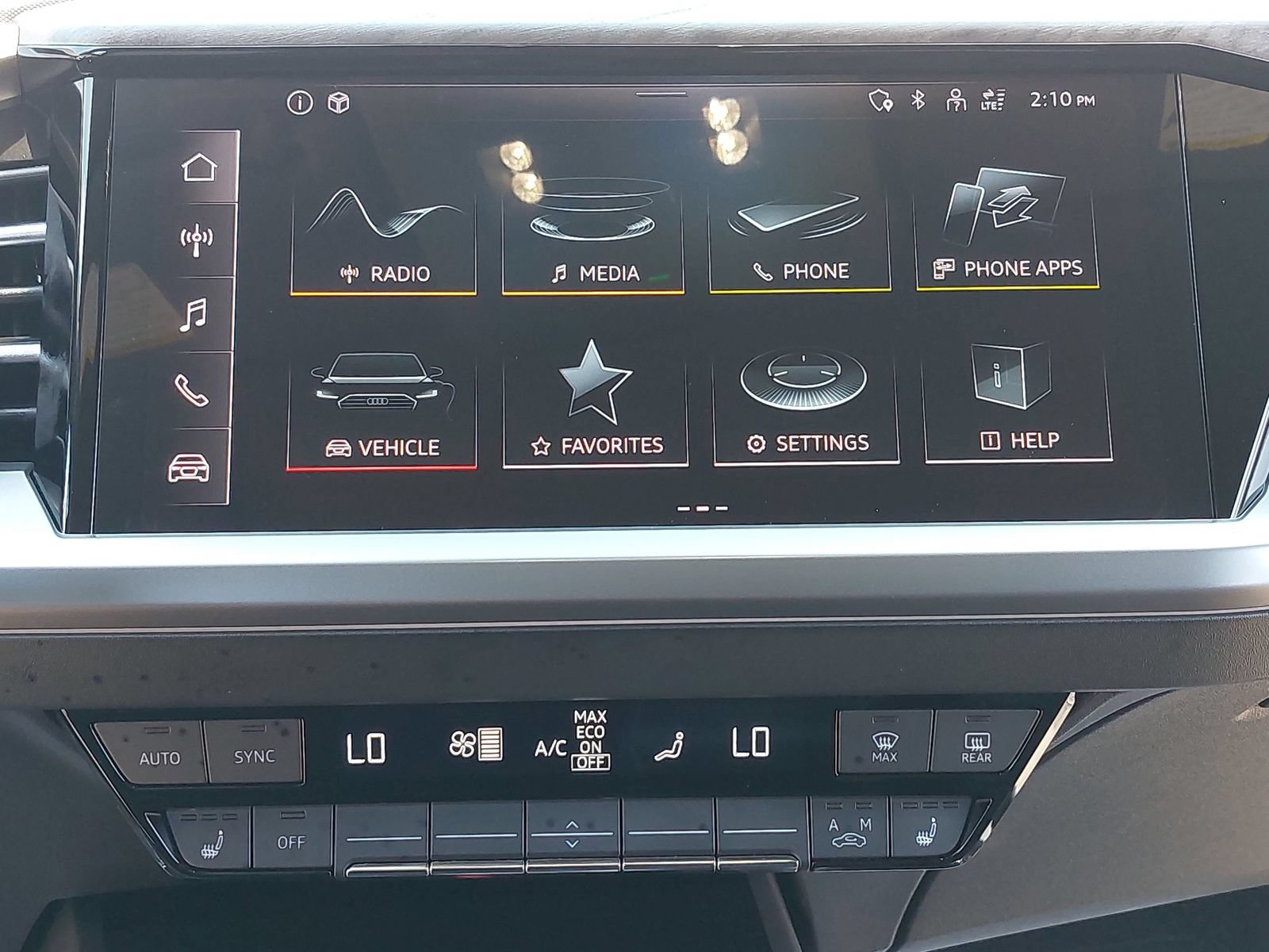 Certified 2023 Audi Q4 e-tron Premium w/ Convenience Package AWD/4WD image 24