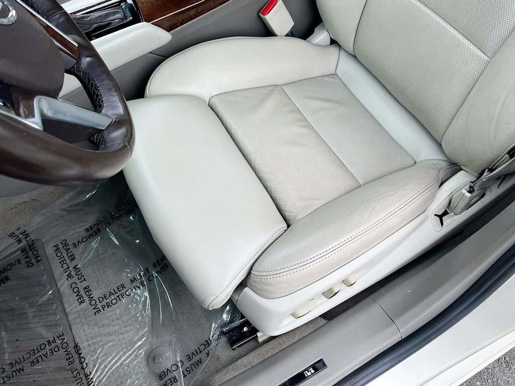 Used 2013 Cadillac XTS Platinum FWD image 20