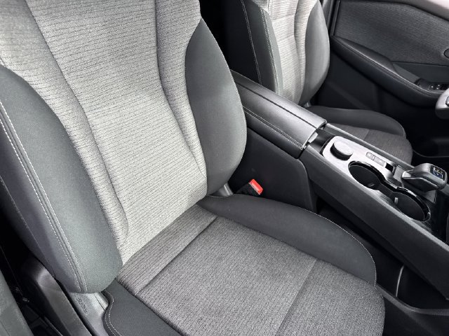 Used 2021 Nissan Rogue SV AWD/4WD image 26